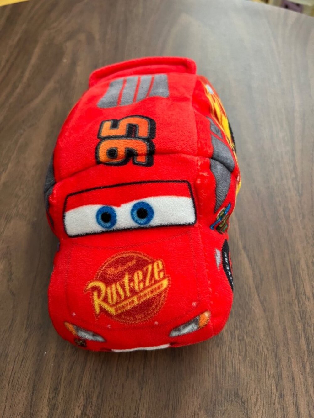 Disney Pixar Cars Slipper LOT & Reversible Lightning McQueen 2-in-1 Plush Toy - Picture 15 of 16